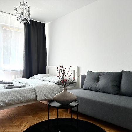 Wita Stwosza Apartment - Self Check-In 20H Вроцлав Экстерьер фото